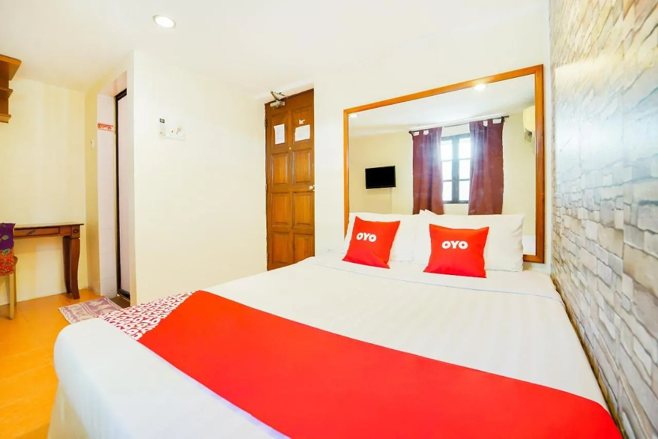 Oyo 89479 New Hope Inn Tanjung Bungah  Hotel